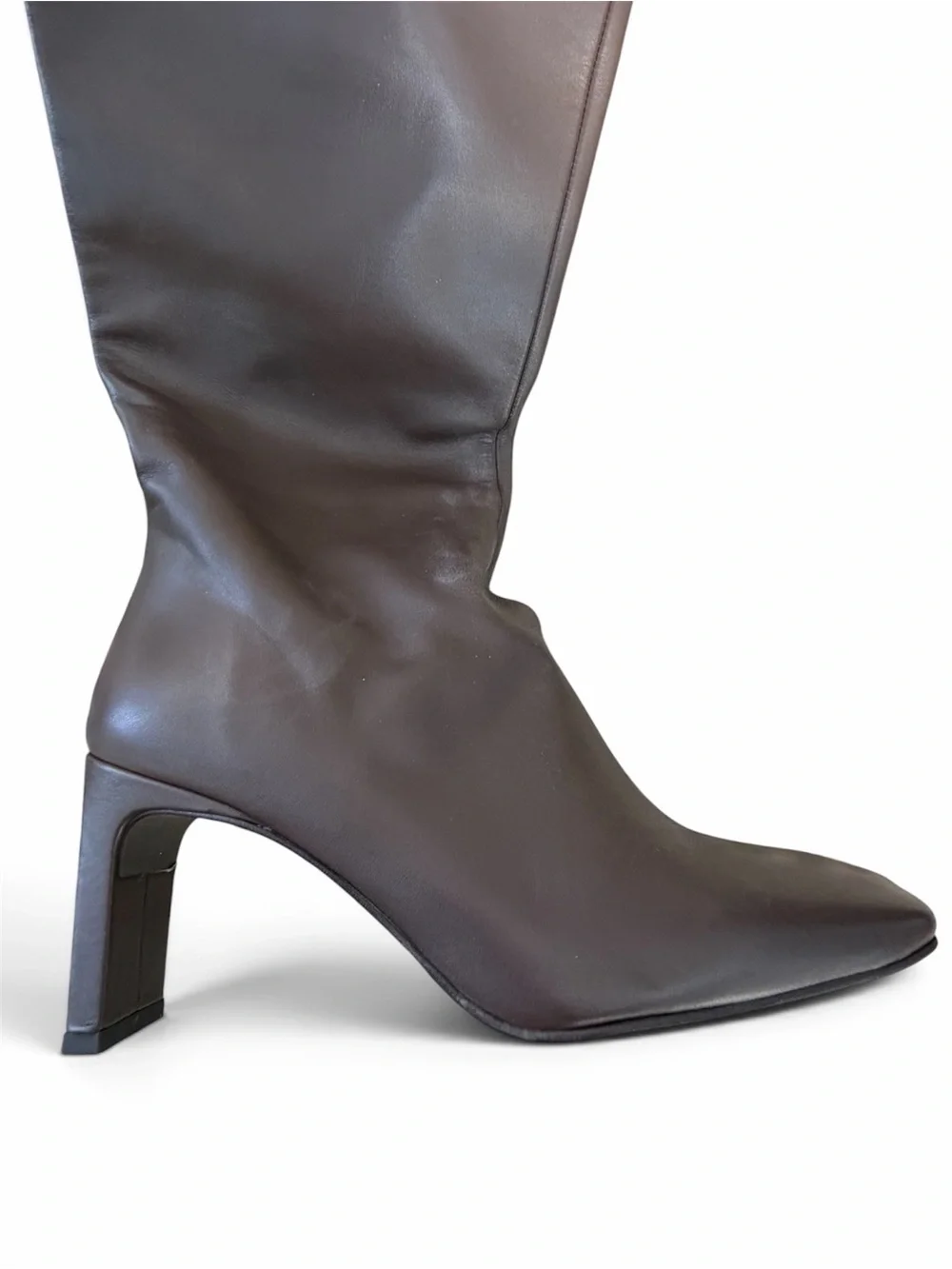 NWOT! Alohas Isobel Boots in Coffee Brown Leather